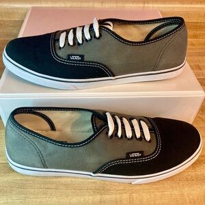 VANS Off The Wall Lace Up Low Top Black/Gray Mens 7.5 Womens 9